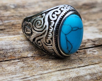 Statement Turquoise with Intricate Design 925 Sterling Silver Ring