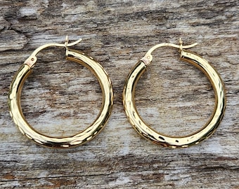 Classic Textured 14k Yellow Gold Hoop Medium Sized Earrings