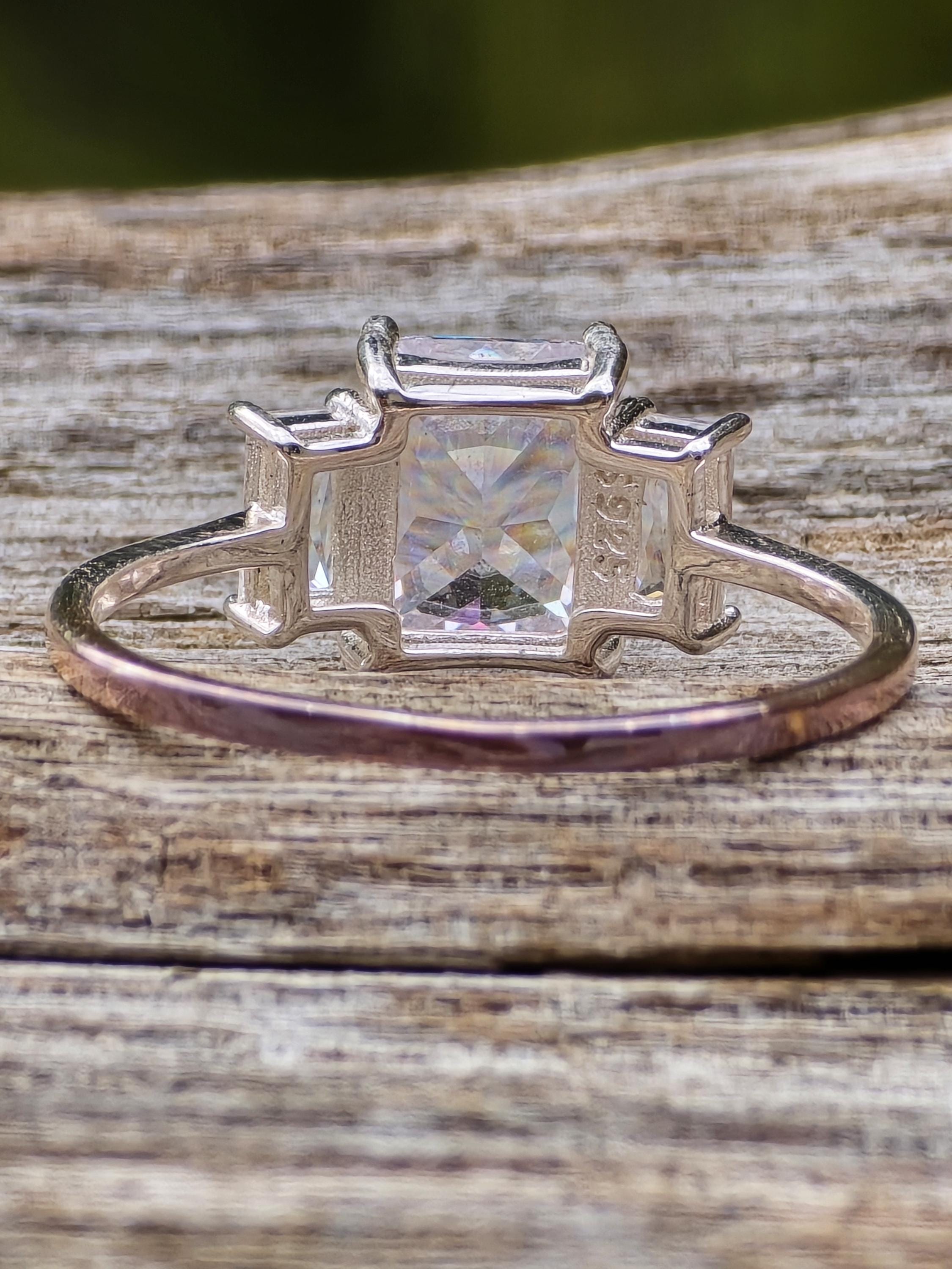 Bague Cocktail En Argent 925 Massif Avec Zircone Cubique - Environ 2.5 Cts, Taille Personnalisable, Marque La Foi, Neuve
