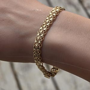 Bright Intricate 10k Yellow Gold Bracelet