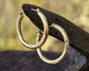 Classic Brushed Textured 14k Yellow Solid Gold Hoop Medium Sized Earrings