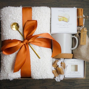 Self Care Gift Box, Birthday Gift Basket, Care Package For Her, Get Well Soon Gift, Gift Box For Women, Hygge Gift Box, Thinking Of You Gift