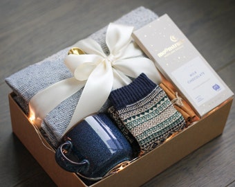 Blue Hygge Gift Box with Blanket, Gift Box for Him or Her, Thinking of you, Sympathy gift, Gift for Male Client, Blue Gift Basket for Her
