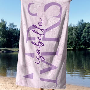 Custom Mr and Mrs Name Beach Towels, Personalized His and Her Pool Towel, Bridal Shower, Wedding Birthday Gift, Honeymoon Gift, Just Married