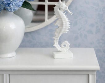 Dollhouse Miniature 'Shaynna the Seahorse' Sculpture