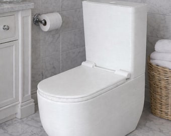 Poppenhuisminiatuur 1:12 "It's Just a Toilet".