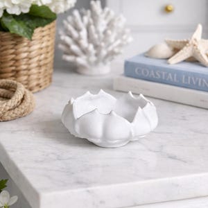 1:12 Scale Lotus Flower Bowl, Decor Piece, l 1 Pce