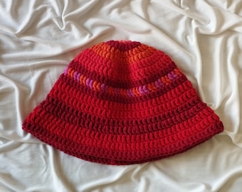 Gorro bucket hat crochet rojo naranja rosa