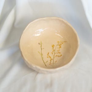 Handmade Ceramic Bowl with Real Flower Imprints 350ml, Rustic Pottery, Nature-Inspired Floral Design, Unique Hand-Painted Serving Bowl
