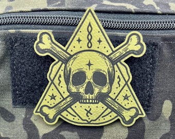 Patch tactique Skull & Crossbones : similicuir gravé au laser, crochet et boucle