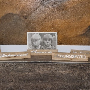 Fotohalter | Bilderleiste | Kartenhalter | Holz | Geschenkidee | Geburtstag | Muttertag | personalisiert | Hochzeit | Postkartenhalter