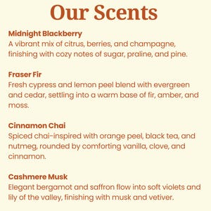 K&ouml;nnte beinhalten: Text, der verschiedene D&uuml;fte beschreibt, darunter Midnight Blackberry, Fraser Fir, Cinnamon Chai und Cashmere Musk. Jede Duftbeschreibung enth&auml;lt eine Liste von Noten.