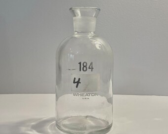 Wheaton USA 184 Glass Laboratory Bottle