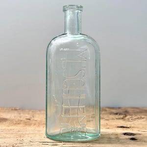 RARE Vintage MUSCULENE Bottle – Circa 1890–1910 – Light Green Aqua Glass Liniment Bottle