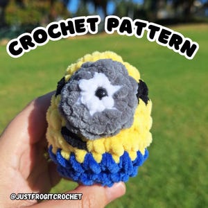 Mini Minion Crochet Pattern | NO SEW Quick Easy Plushie Amigurumi PDF Pattern