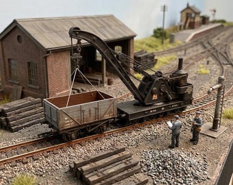 TT:120 Cowans Sheldon 15T Crane & Match Wagon