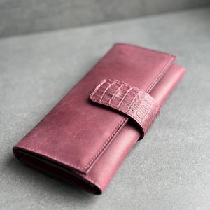 Handcrafted Burgundy Leather Wallet | Stylish Woman Accessory | Gift for Her