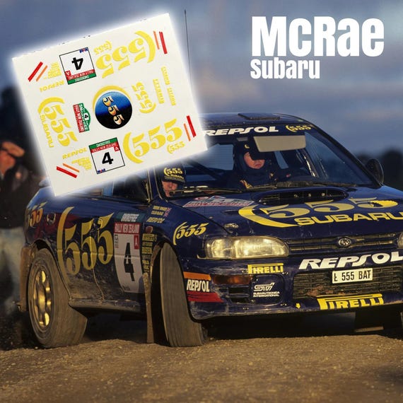 Una Foto En Blanco Y Negro De Un Tobogán Acuático Perfecto Para Mostrar