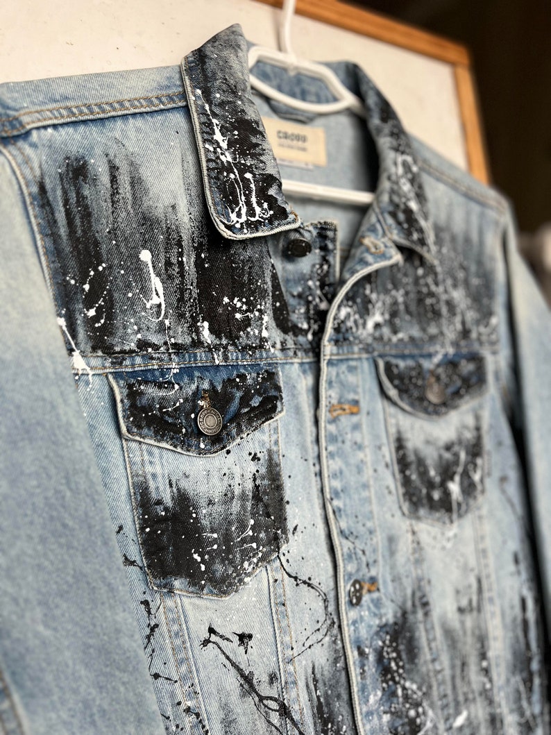 Mens Denim Jacket Dragon. Dragon Hand Painted Jacket. Dragon Denim. Denim Jacket. Jeans Jacket