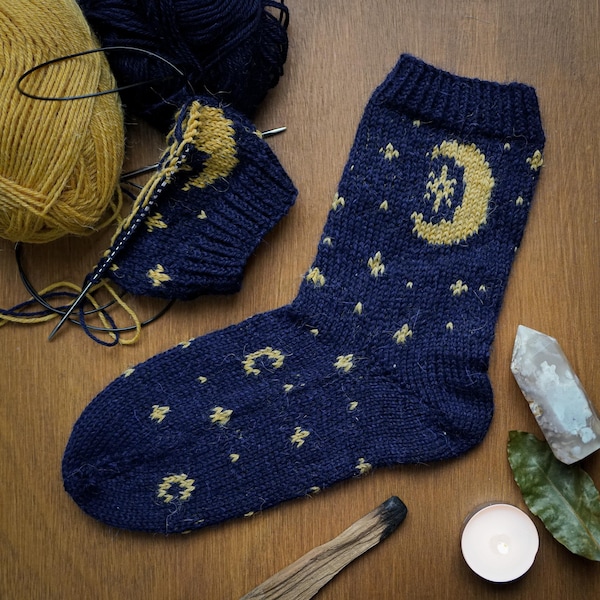 Celestial Skies Sock Knitting Pattern, Celestial Sock Knitting Pattern, Beginner Colorwork Sock, Fair isle sock pattern.