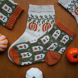 Halloween Socks Knitting Pattern Bundle | Haunted Harvest & Pumpkin Patch Colourwork Socks | Knitting PDF Download. Pumpkin Ghost Sock Knit.