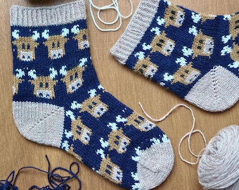 Hairy Coo Highland Cow Socks Knitting Pattern | Highland Cow Colourwork Sock Pattern | Farm Animal Knitting Pattern | Cosy Handmade Gift