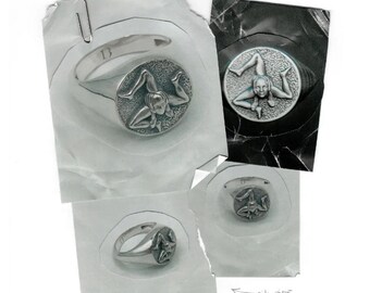 Sicilian Flag Signet Ring