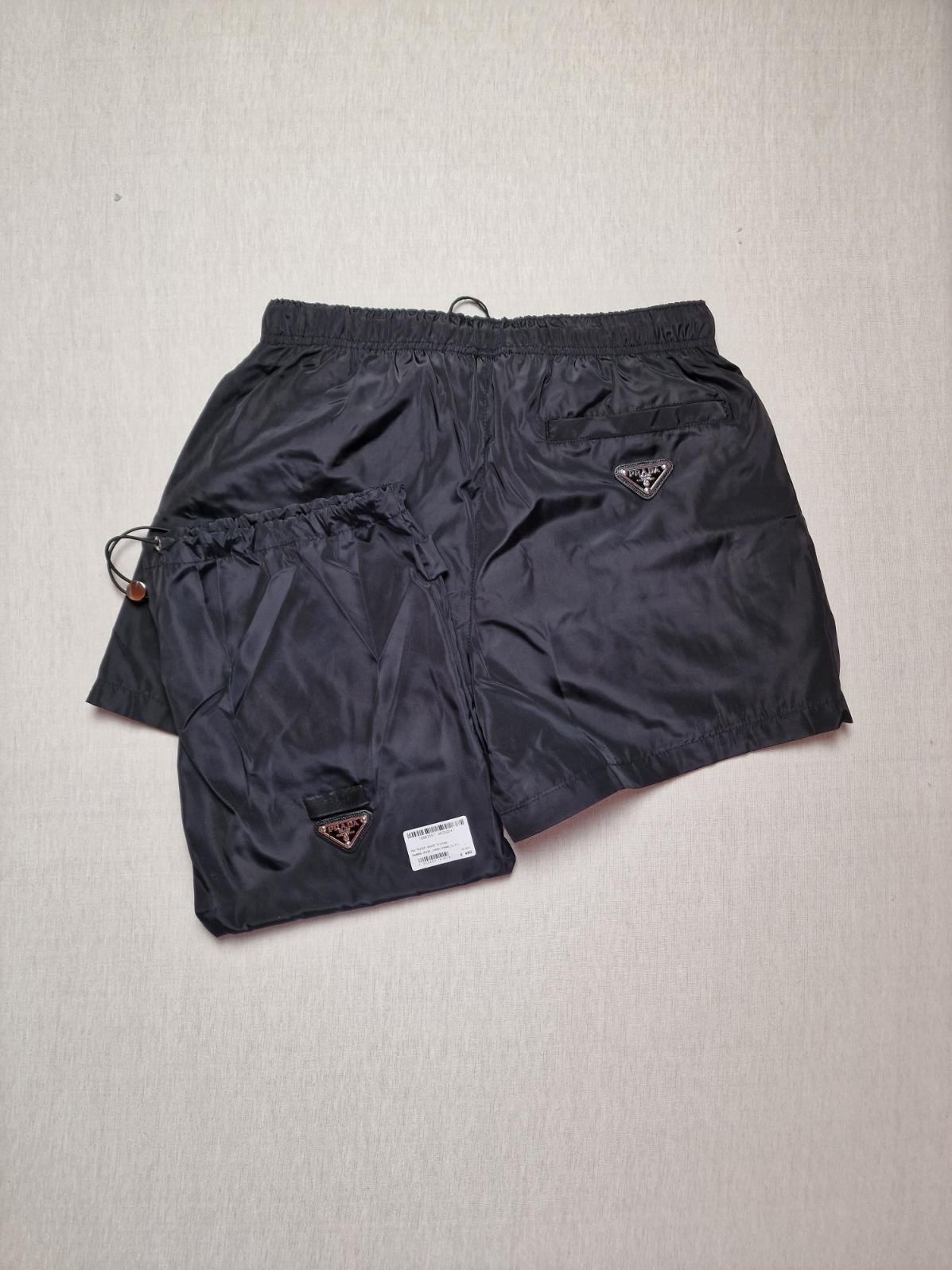 パンツ M size training shorts PRADA authentic 43894505-2_3.jpg
