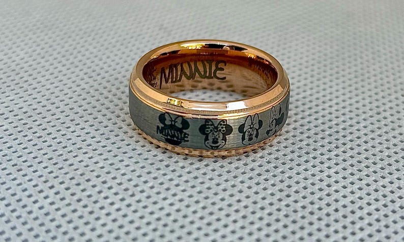 Musring i roséguld, gratis gravyr på insidan av volfram 6 mm eller 8 mm bild 6