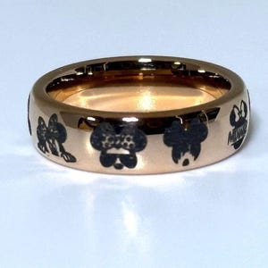 Musring i roséguld, gratis gravyr på insidan av volfram 6 mm eller 8 mm bild 3