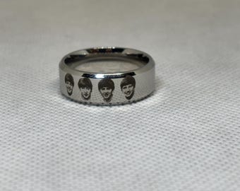 Anello della band dei Beatles
