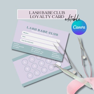 Op de afbeelding: Een paarse en blauwe loyaliteitskaart voor een wimpersalon genaamd "Lash Babe Club". De kaart heeft ruimte voor de naam van het lid, de datum en de favoriete wimperstyliste. Het bevat ook de locatie, openingstijden en contactgegevens van de salon. De kaart heeft een stempelkaartontwerp met 10 cirkels die klanten na elk bezoek kunnen laten stempelen.