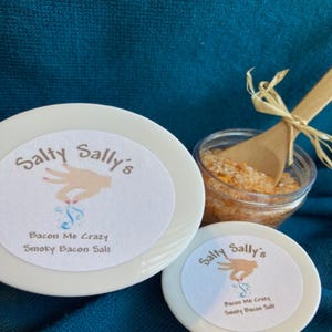 Smoky Bacon Salt - Bacon Me Crazy Smoky Bacon Salt is THE perfect combination of sea salt, smoky bacon bits and spices!