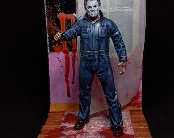 Michael Myers figurine from Halloween on the base