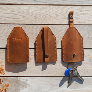Slim Leather Key Organizer with Pull Strap, Handmade Pocket Leather Key Case, Key Purse Pouch, Personalized Key Wallet Holder