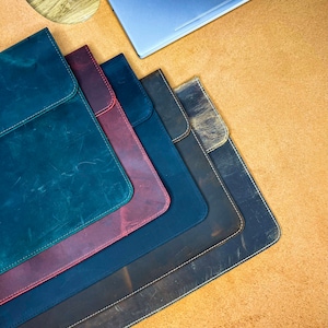 Customized Handmade Leather Case for MacBook, Personalized Leather Laptop iPad Sleeve, Leather Sleeve with Hand Strap