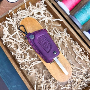 Toyota Corolla Yaris Camry Leather Remote Key Fob Case, Smart Key Fob Cover, Personalized Handmade Leather Key Holder Protector Shell