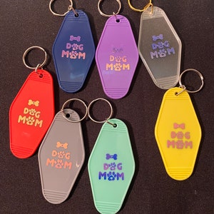 Dog Mom Key chain