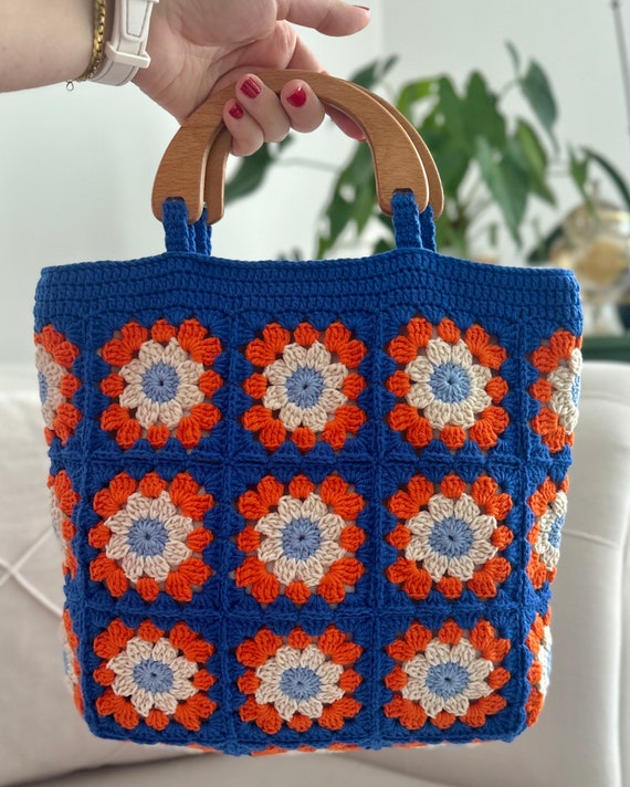How to Attach a Wooden Handle to a Crochet Bag Easily, Easy Crochet Tutorial  - YouTube