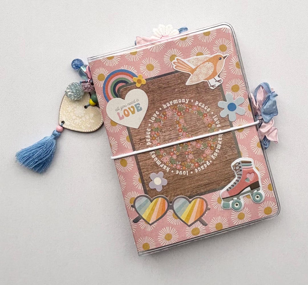 Travelers Notebook, Retro Style, Junk Journal, Girls, 90s, 70s, 60s ...