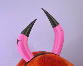 Cosplay horns pink with black star, 3d printed imp horns