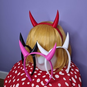Małe rogi kozła diabła, drukowany w 3D dodatek do cosplayu z/bez opaski na głowę w kolorach czarnym, białym, czerwonym i różowym