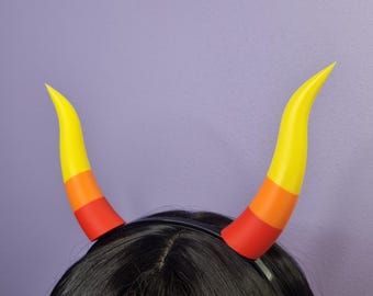 Cuernos de troll para cosplay impresos en 3D, par de cuernos de Capricornio de colores del atardecer con diadema