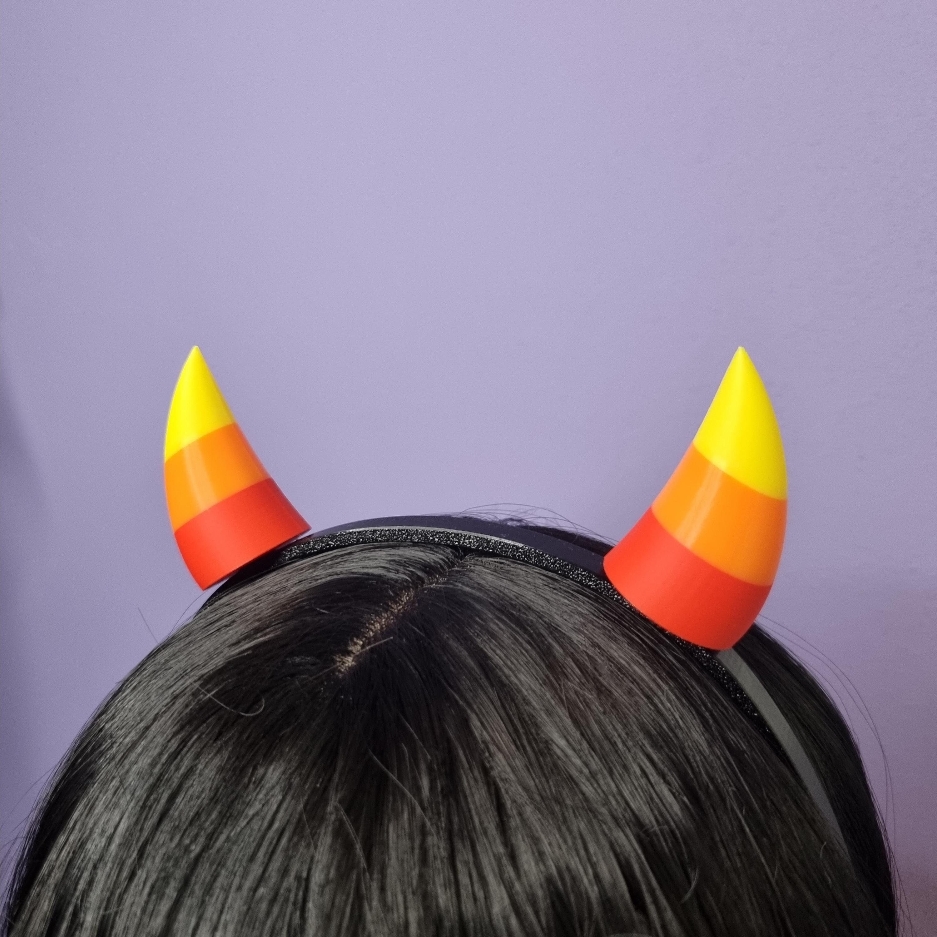 3d printed cosplay troll horns, pair of small yellow orange horns with headband