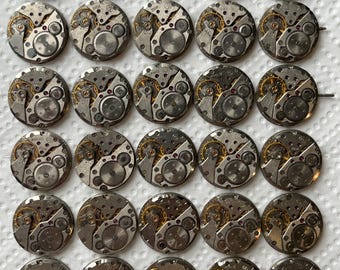 Wostok USSR vintage watch movements 22 mm caliber Soviet Vostok vintage mens watch mechanisms for spare or repairs set of 30 pcs.*406