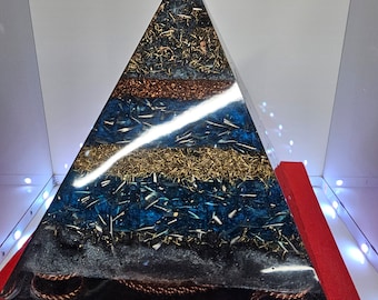 Gran Pirámide de Orgonita Azul