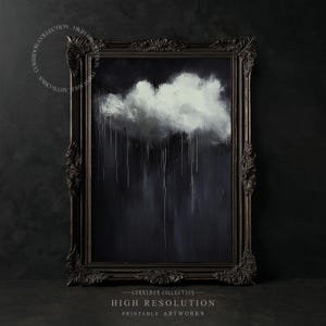 Puede incluir: Obra de arte abstracta enmarcada, con una nube blanca sobre fondo negro. Rayas verticales blancas emanan de la nube. El marco es marrón oscuro y ornamentado. Texto: "CORRIDOR COLLECTION HIGH RESOLUTION PRINTABLE ARTWORKS."