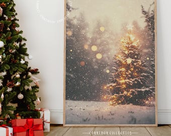 Weihnachtsbaum Wand Kunst Druck, Weihnachtsdekoration, funkelnde Lichter Winterlandschaft, verschneiter Wald, festliche Dekoration, digitaler Download N126