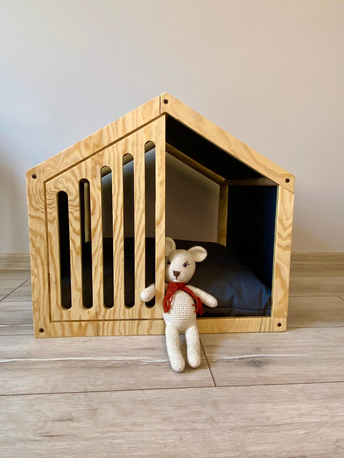 Pet House,dog House,indoor Dog House,wooden Dog House,modern Dog House,luxury Dog House,dog