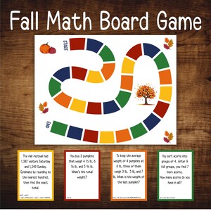 Könnte beinhalten: Ein Herbst-Mathe-Brettspiel mit einem farbenfrohen Pfad und Mathe-Aufgabenkarten. Das Spielbrett zeigt einen gewundenen Pfad mit Feldern in Rot, Orange, Gelb, Grün und Blau. Die Karten enthalten Mathe-Aufgaben über Kürbisse und Eicheln.